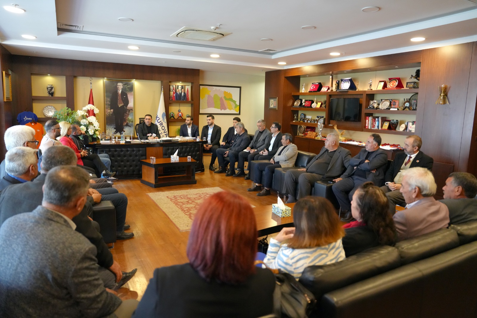 Başkan Kozay Muhtarlarla Buluştu