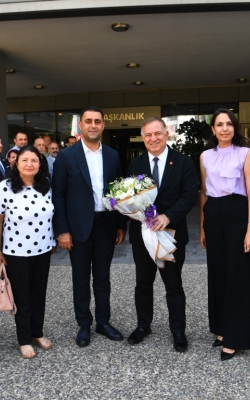 Gökhan Zeybek'ten Başkan Kozay'a Ziyaret